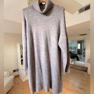 GAP Soft Knit Sweater Dress Medium (Maternity)